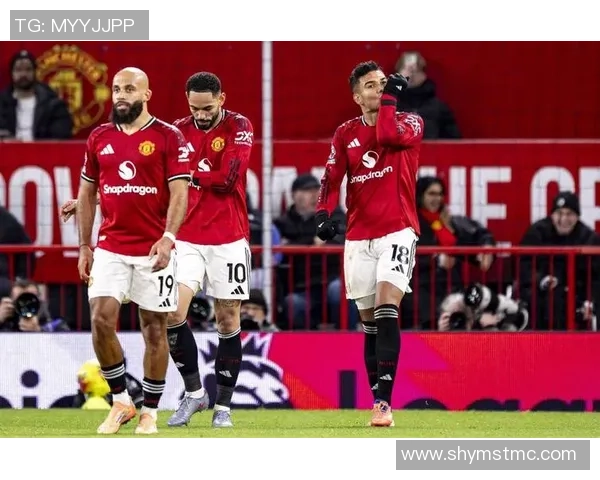 4月25日曼联与曼城激战正酣比赛结果揭晓引发热议